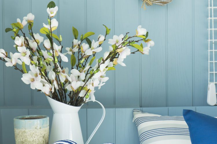 5 Coastal Decor Tips for Custom Homes on the Coast
