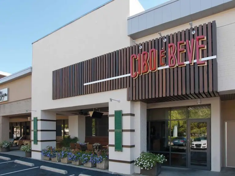 Cibo e Beve restaurant exterior in Sandy Springs Georgia